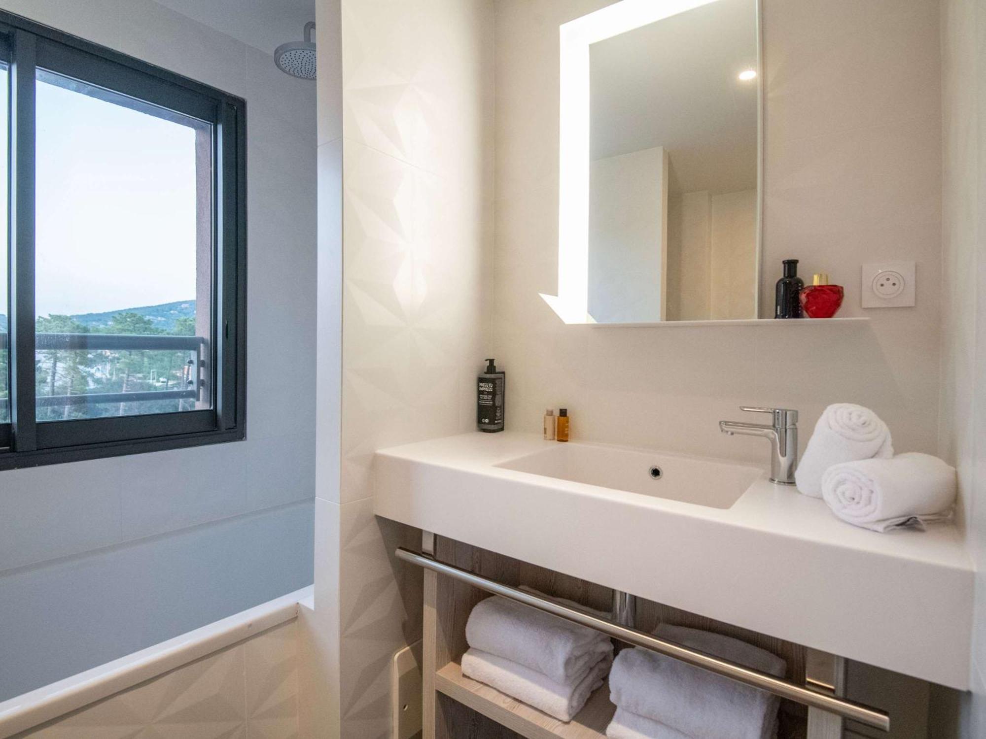 מלון Ibis Styles Porto Vecchio מראה חיצוני תמונה