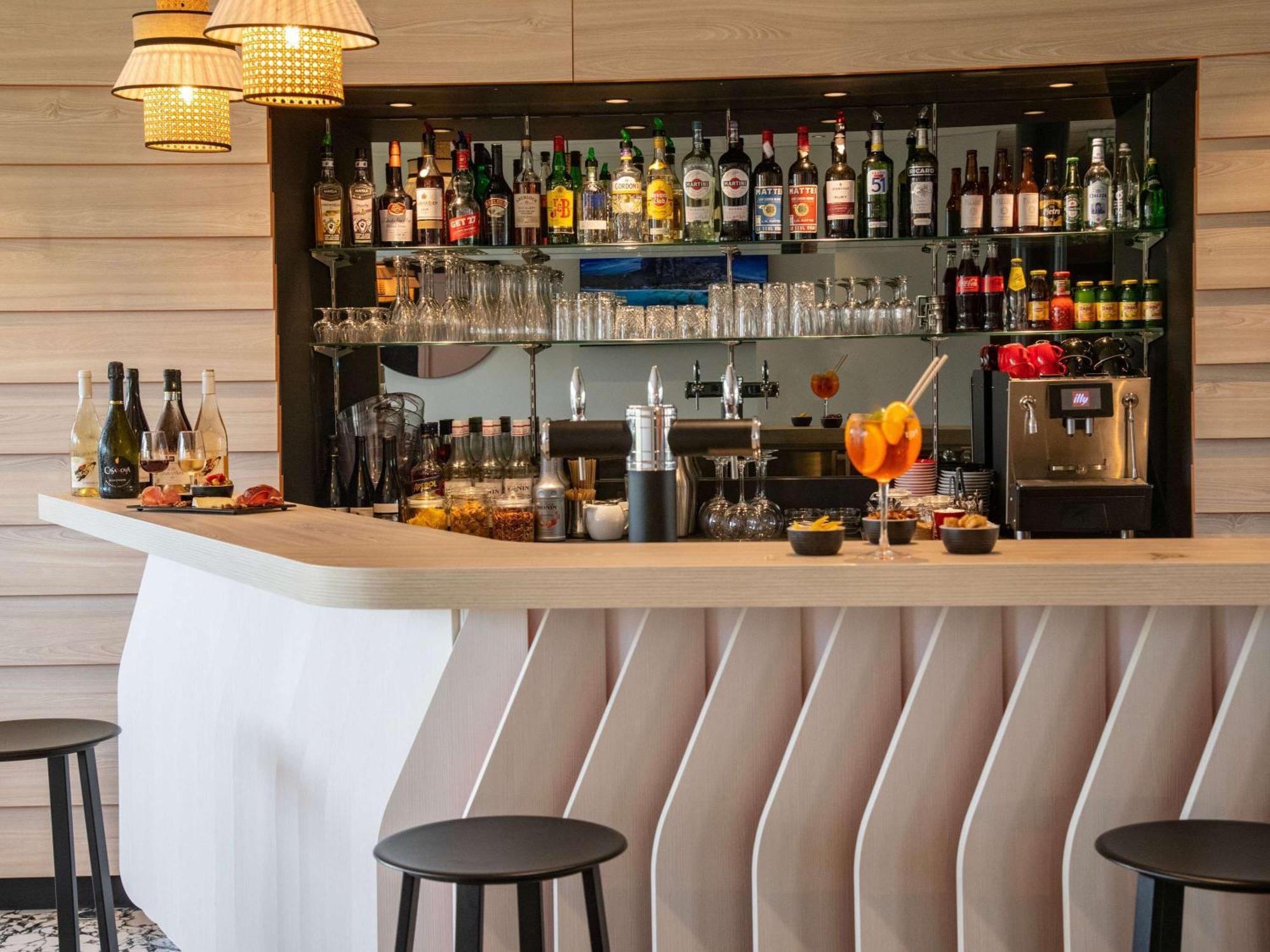 מלון Ibis Styles Porto Vecchio מראה חיצוני תמונה